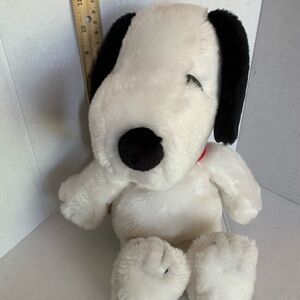Kohls Cares for Kids Snoopy plush dog   15 inch. Peanuts.  Read